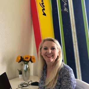 Meet your Posher, Renee